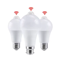 E27 10W LED PIR Détecteur de mouvement Ampoule Globe blanc chaud et froid avec corps AC170-265V pour la nuit, escaliers et allées sûrs