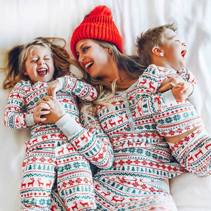 Kerstmis Nordic Familie Matchende Pyjama Set met Elastische Taille, Polyester Nachtkleding voor Mannen, Vrouwen en Kinderen - Product Image 4