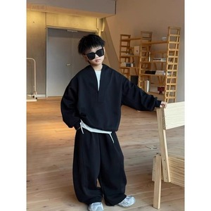 Ensemble de vêtements pour garçons en polyester personnalisé OEM ODM, pull à col en V à demi-zip à manches longues et pantalon large, tenue deux pièces - Product Image 1