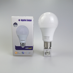 Bombilla LED Inteligente <span class=keywords><strong>de</strong></span> Alta Gama para Coche, Ligera, para Exposiciones, Venta al por Mayor <span class=keywords><strong>de</strong></span> Artículos Eléctricos, Lámpara <span class=keywords><strong>de</strong></span> Cabeza LED Inteligente para Coche - Product Image 4
