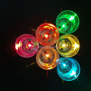 Mini taza de plástico con logotipo personalizado de Shenzhen, vasos de chupito de <span class=keywords><strong>tequila</strong></span> LED con líquido activado que brilla en la oscuridad para fiesta, club nocturno - Product Image 5