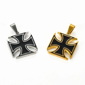 Nouveau Collier Pendentif Croix Rétro Créatif en Acier Inoxydable Chevalier Noir pour Hommes et Femmes, Chaîne Ras-de-cou Breloques Bijoux Chrétiens DIY Cadeaux - Product Image 6