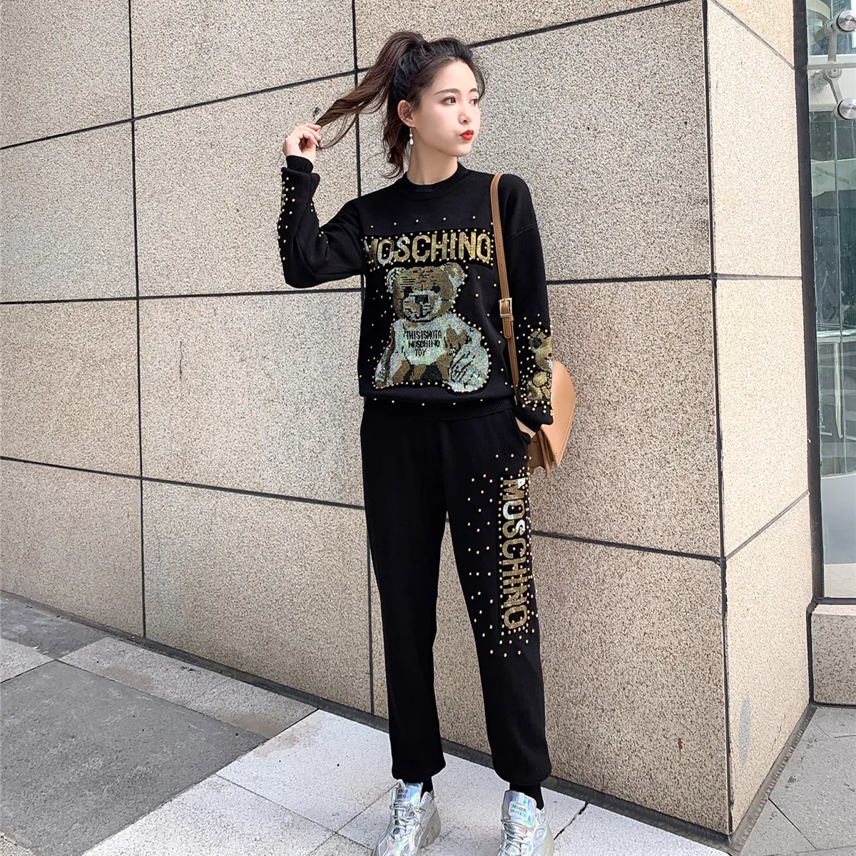 Wholesale Autumn Latest Design Sexy Women Fashion Beaded Knitted Long Sleeve Round Collar Top And Long Pants Two Piece Set