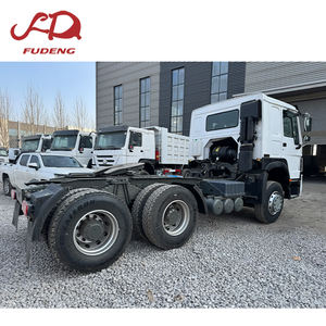 Camion tracteur SINOTRUCK Sitrak d'occasion 6x4 Diesel Euro 3, conduite à <span class=keywords><strong>gauche</strong></span>, 360 ch/375 ch/480 ch, 10 roues, poids lourd, à vendre - Product Image 6