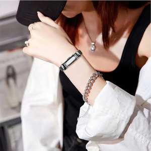 Bracelet intelligent de sport pour hommes et femmes, étanche, tendance, avec SDK, vente en gros - Product Image 5