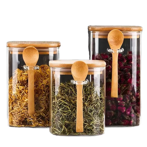 Pot de rangement carré en verre borosilicate transparent pour céréales, thé, bonbons et assaisonnements de cuisine avec cuillère - Product Image 1