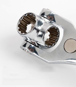 Clé universelle rotative à 360 degrés, outil multifonction pour la réparation automobile et les travaux domestiques - Product Image 6