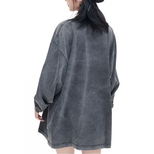 Camiseta de manga larga Dry Fit Diseño de logotipo personalizado Camiseta vintage Camiseta deportiva y de alta calidad Ventas al por mayor - Product Image 1