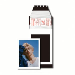 Nouvelle carte de vœux personnalisée avec film pelable, merchandising Star Idol, boîte mystère avec diffusion en direct, film instantané - Product Image 1