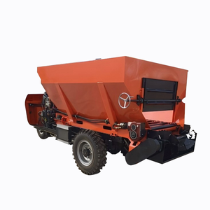 Spandiconcime Semovente a Drago Orizzontale a Tre Quadrati da 32 Cavalli - Product Image 4