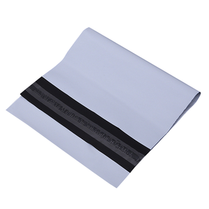 Sacchetti postali personalizzati personalizzati basso MOQ Poly pacchetto di spedizione per scarpe di abbigliamento calzini in plastica riciclata per la spedizione espressa cosmetici - Product Image 2