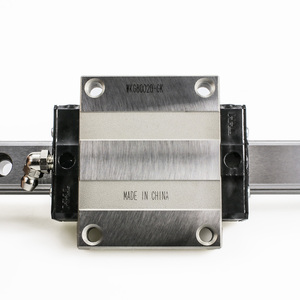 دليل خطي أصلي ياباني من <span class=keywords><strong>THK</strong></span> طراز HSR15 HSR20 HSR25 HSR30، سكة انزلاقية للتحكم الرقمي بالحاسوب بطول 3000 مم - Product Image 3