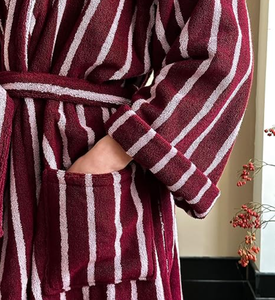 All'ingrosso personalizzato Unisex vestaglia elegante <span class=keywords><strong>pigiama</strong></span> di <span class=keywords><strong>cotone</strong></span> di spugna per la primavera estate autunno accappatoio da <span class=keywords><strong>donna</strong></span> firmato abbigliamento <span class=keywords><strong>estivo</strong></span> - Product Image 2