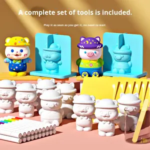 لعبة هدية للأطفال للرسم والتلوين اليدوي، دمية جبسية للرسم عليها، تماثيل جبسية للأطفال بنمط النقاط، دب/قطة/خنزير - Product Image 3