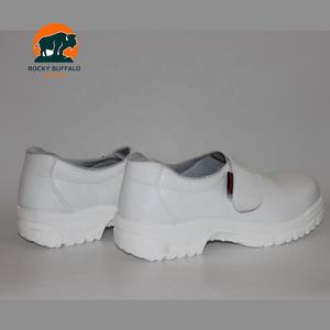 Scarpe <span class=keywords><strong>da</strong></span> <span class=keywords><strong>cuoco</strong></span> con bufalo roccioso antiscivolo scarpe <span class=keywords><strong>da</strong></span> <span class=keywords><strong>cuoco</strong></span> bianche scarpe <span class=keywords><strong>da</strong></span> lavoro di sicurezza pantofole protettive antistatiche - Product Image 2