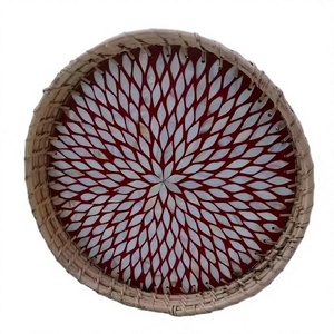 Juego de bandejas de servir de nácar artesanales indias Noor Saaj, diseño redondo elegante, para té, aperitivos, presentación festiva de Ramadán - Product Image 1