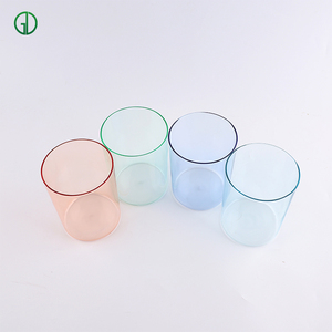Copos de Vidro de Alta Qualidade Copos de Vidro Borossilicato Coloridos Resistentes ao Calor Personalização de Embalagem e Logo Copo de Bebida de Vidro - Product Image 1