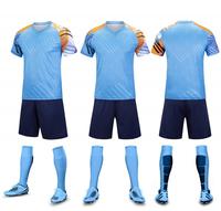 Ensembles d'uniformes de football personnalisés - Maillots à manches courtes pour l'entraînement et les matchs, uniformes d'équipe