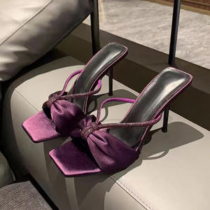 Nouvelles sandales d'été 2026 pour femmes, à talon aiguille fin, en satin violet avec nœud, à bout ouvert, à enfiler - Product Image 1