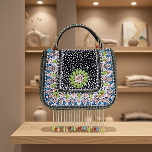 Beaded Flap Evening Clutch Bag with Tassel Decor Handmade Fashionable Party Purse Customizable Colors up to 1L Capacity - Product Image 3