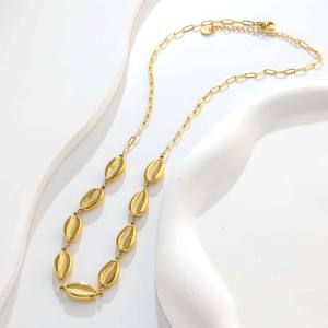 Ensemble de 3 pièces en acier inoxydable plaqué or 18 carats, collier + bracelet + boucles d'oreilles, élément coquillage, polyvalent, luxe léger, décontracté, rassemblement - Product Image 3