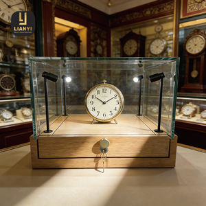 Vitrine en verre sans cadre avec supports structurels presque invisibles créant un effet flottant pour les boutiques - Product Image 5