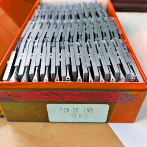 Bloque de guía de bloque de metal para piezas de máquina de ganchillo TCH COMEZ MULLER, máquina de deformación de bloque de aguja Muller - Product Image 6