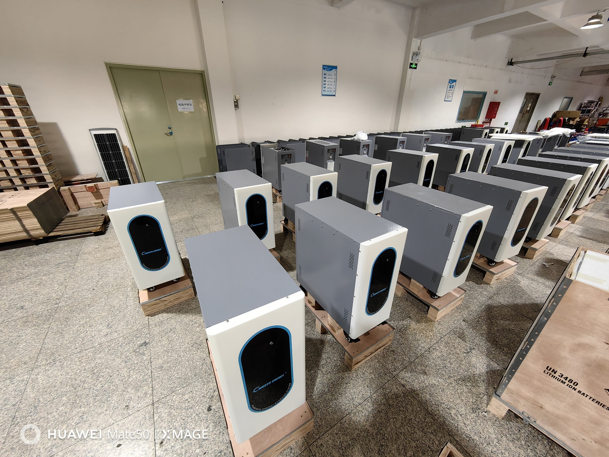 Cworth Energy High Efficiency Safe and Long Life Cycle 48 V 12.5KWH Lithium Battery Pack for Home Energy Storage · image 5