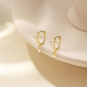 ต่างหูห่วงรูปดาวหกแฉกขนาดเล็กประดับเงินแท้ S925 สำหรับใส่ไปทำงาน - Product Image 2