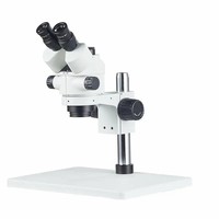 Microscope métallurgique trinoculaire à zoom avec caméra pour la réparation de cartes de circuits imprimés (PCB) et l'inspection industrielle haute définition
