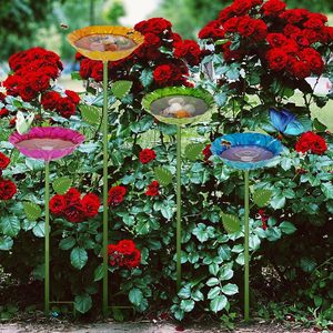 Abreuvoir et mangeoire à oiseaux décoratifs d'extérieur en fonte rustique, motif abeille et papillon, avec piquet de jardin - Product Image 3