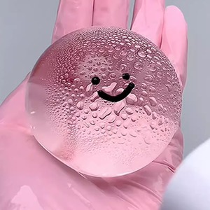 Jouet souple anti-stress et anti-agressivité en forme de méduse transparente Xiaohongshu – Douceur en caoutchouc à rebond lent pour les jeunes - Product Image 2