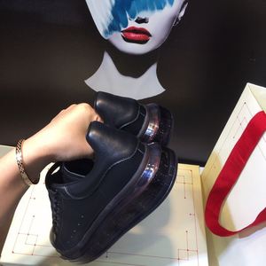 Zapatillas de Primavera Más Vendidas con Suela Gruesa y Parte Superior de Cuero Genuino, Amortiguación y Suela de Goma, Zapatos para Caminar para Todas las Estaciones - Product Image 3