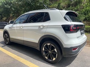 Volkswagen Taco Usado Modelo 2023 200TSI DSG Edición Yuezhilian <span class=keywords><strong>1</strong></span>.2T 116HP Precio Bajo en Venta Exportación a Rusia - Product Image 5