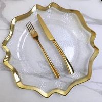 Textures uniques minimalistes transparentes bords irréguliers en plastique épaissi plateau de bol de fruits d'estampage à chaud assiettes de chargeur décoratives