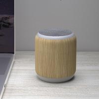 Nuevo Modelo de Bocina Inalámbrica Portátil con Bluetooth, Bocina Luminosa de Bambú con Luz LED