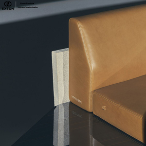 Ensemble de meubles de salon de luxe avec canapé en cuir véritable sans accoudoirs. Un canapé luxueux de forme irrégulière. - Product Image 2