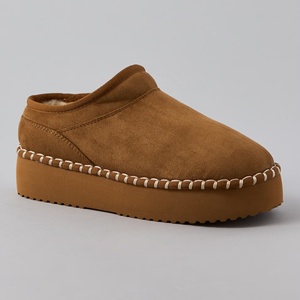 YL-26193 Chaussons mini-bottes pour femme en daim doublé de fausse fourrure moelleuse, plateforme, intérieur, hiver, confortables, OEM personnalisés - Product Image 3