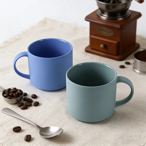 Set di Quattro Tazze in Ceramica Blu Navy, Tazze da Caffè e Tè in Porcellana Opaca con Manico a Ciambella - Product Image 3