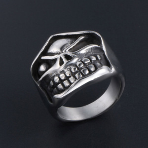 Skull <b>Titanium</b> Steel <b>Ring</b> Men's Punk Jewelry SA232 Index Finger Fashion <b>Ring</b> Retro Skeleton Design Metal Geometric Style - Product Image 3