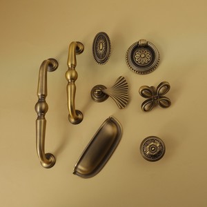 Tiradores de Puerta de Armario Franceses Vintage, Bronce Antiguo, de un Solo Orificio, para Cajones, Armarios de Cocina - Product Image 2
