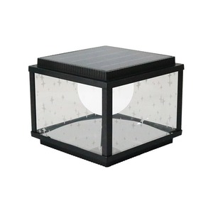 Lámpara de Pilar Solar LED de Bronce para Exteriores con Pantalla de Vidrio Negro IP65 2700K Blanco Cálido, Montaje Empotrado, Regulable, 25000 Horas de Vida Útil - Product Image 1