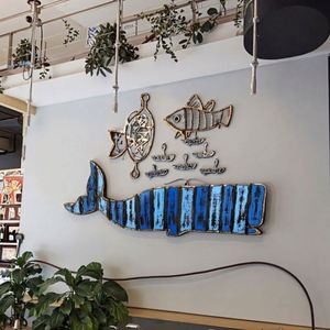 Casa de Madera con Forma de Ballena, Diseño Personalizado de Animal de Madera para Decoración de Pared - Product Image 5