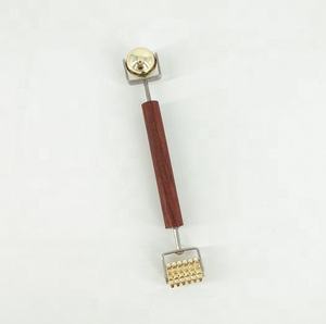 Kolay kullanım akupunktur masaj yüz refleksoloji güzellik aracı akupunktur uyarıcı makaralı ahşap saplı - Product Image 1