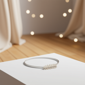 Cadena de cintura metálica estilo hoja para mujer Angelina, 1 cm, cadena corporal de moda, chapada en oro, para uso diario. - Product Image 5