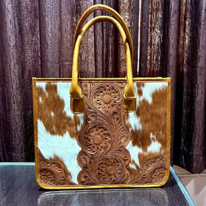 Bolso de Mano de Cuero Hecho a Mano para Mujer, con Tallado Artesanal, Diseño de Primera Calidad para Tiendas Boutique - Product Image 1