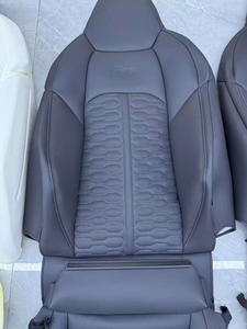 Améliorez les sièges de votre Audi Station Wagon avec des kits de personnalisation intérieure haut de gamme incluant des housses de siège en mousse. - Product Image 6