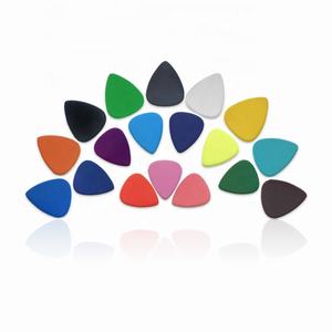 Groothandel Nieuwe Trend Duurzaam Nylon Materiaal Gitaar Plectrum Goed Handfeeling Blanco Gitaar Glanzende Plectrum Voor Gitaar Beginners - Product Image 3