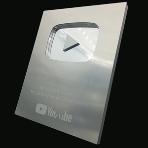 Premio Targa Creator Award 2025 in Alluminio Tasto <span class=keywords><strong>Play</strong></span> con Stampa UV - Product Image 4