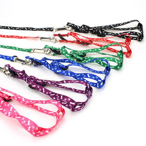 Grosir murah cetak <span class=keywords><strong>Harness</strong></span> anjing dan Set tali poliester tali dada anjing pola tulang kaki hewan peliharaan <span class=keywords><strong>Harness</strong></span> rompi dengan gesper logam - Product Image 2